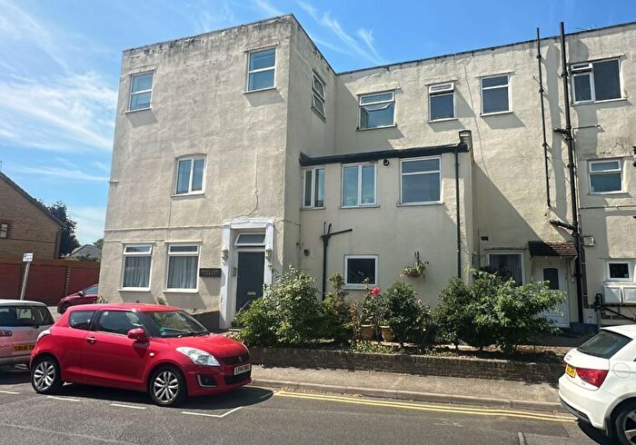 2 Bedroom Flat For Sale In Marley Croft, Moor Lane, Staines-Upon-Thames, Middlesex, TW18