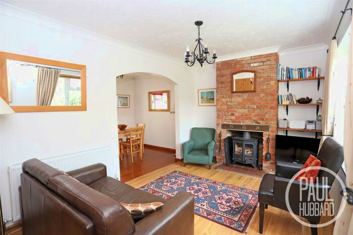 2 Bedroom Cottage For Sale In The Street, Lound, NR32