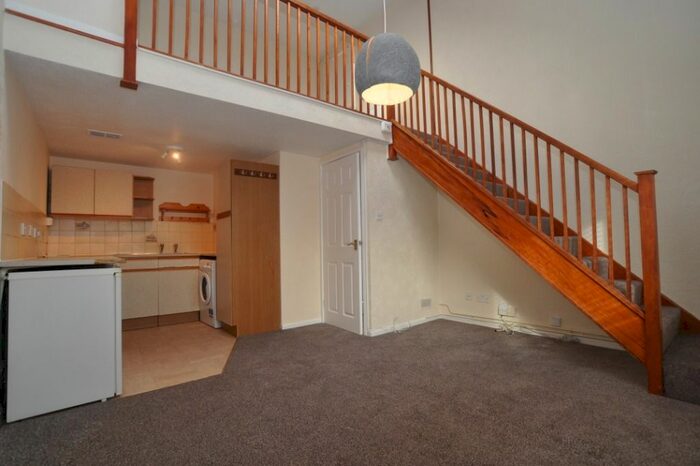 1 Bedroom Terraced House To Rent In Montfitchet Walk, Chells Manor, Stevenage, SG2