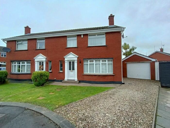 3 Bedroom Semi-Detached House To Rent In Cloverhill Drive, Bangor, County Down, BT19