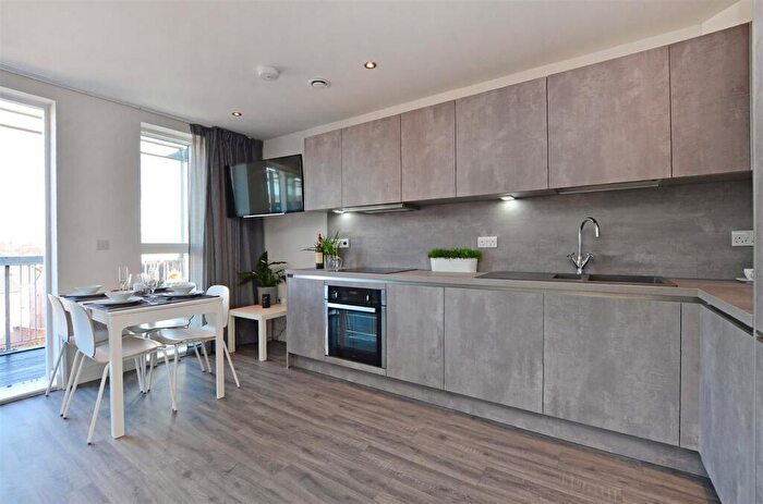 2 Bedroom Apartment To Rent In Gordon Road, Sheffield, S11