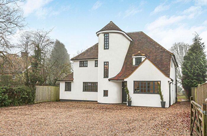 4 Bedroom Detached House For Sale In Hudnall Lane, Little Gaddesden, Berkhamsted, HP4