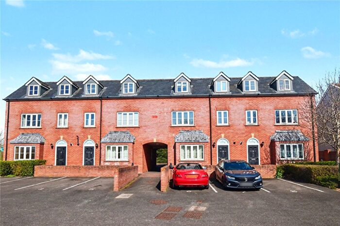 1 Bedroom Flat To Rent In Bindon Road, Taunton, Somerset, TA2