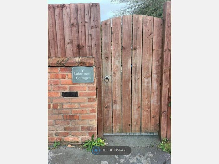 1 Bedroom Maisonette To Rent In Laburnam Maisonette, Stratforduponavon, CV37