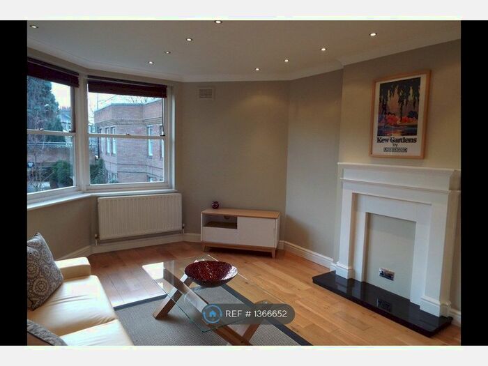 1 Bedroom Flat To Rent In Peabody Close, Greenwich, SE10