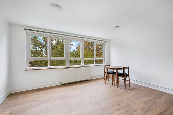 1 Bedroom Flat To Rent In Hilldrop Crescent, London, N7