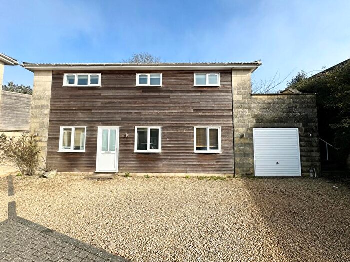 3 Bedroom Detached House To Rent In Crescent Place Mews, Bath, BA2