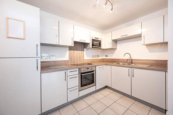 1 Bedroom Flat To Rent In Dalston Square, Dalston, London, E8