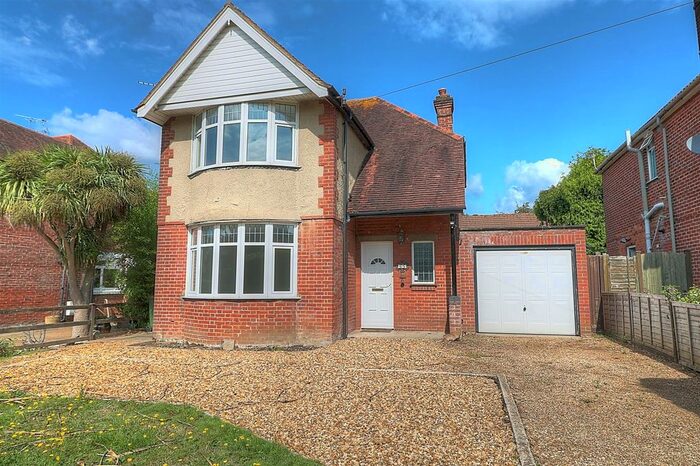 3 Bedroom Detached House To Rent In Wide Lane, Swaythling, Southampton, SO18