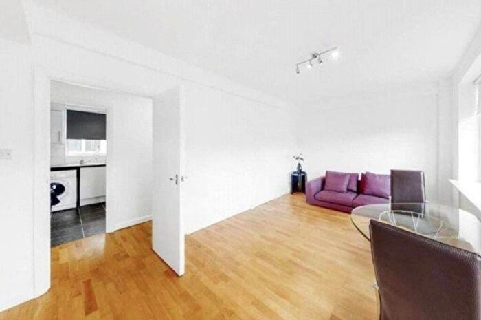 2 Bedroom Apartment To Rent In Warren Court, Euston Road, London, NW1