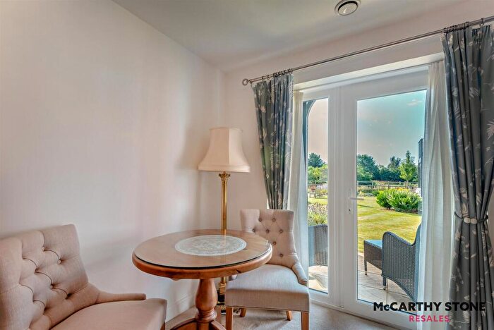 1 Bedroom Flat For Sale In Gibson Court, Tattershall Road, Woodhall Spa, LN10
