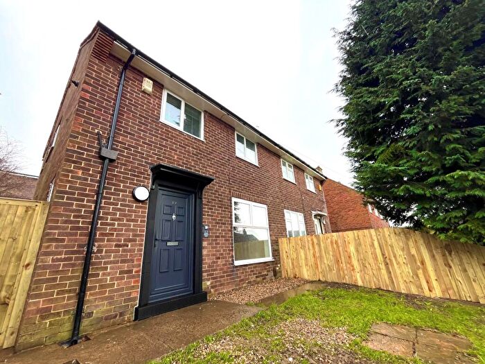 3 Bedroom House To Rent In Fernbank Drive, Leeds, LS13