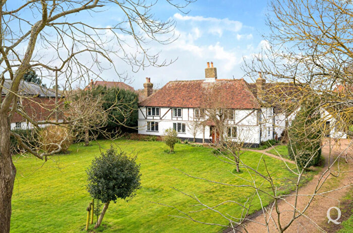 4 Bedroom Detached House For Sale In The Street, Bredgar, Sittingbourne, Kent, ME9