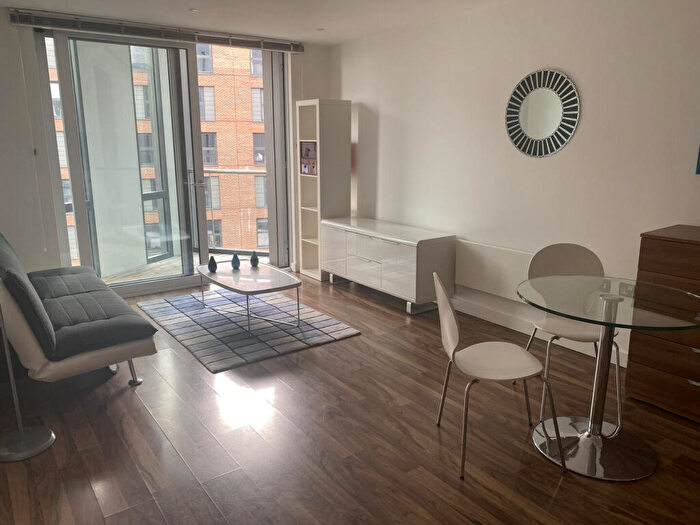 1 Bedroom Apartment To Rent In Munday Street, Manchester, M4