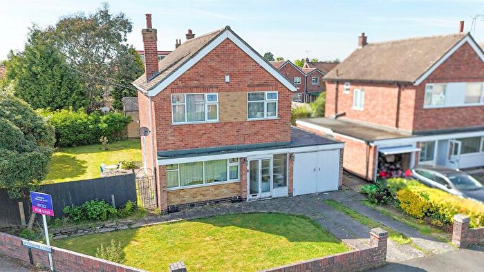 3 Bedroom Detached House For Sale In Wyndham Close, Oadby, Leicester, LE2
