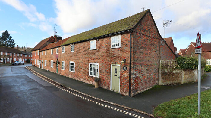 3 Bedroom End Of Terrace House For Sale In Church Street, Great Missenden, HP16