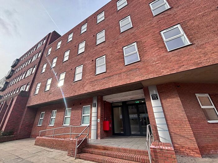 1 Bedroom Flat To Rent In George Street, Hull, HU1