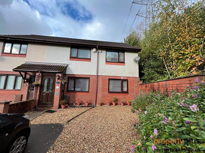 4 Bedroom Semi Detached House For Sale In Ynys Hir, Pontypridd, South Wales, CF37