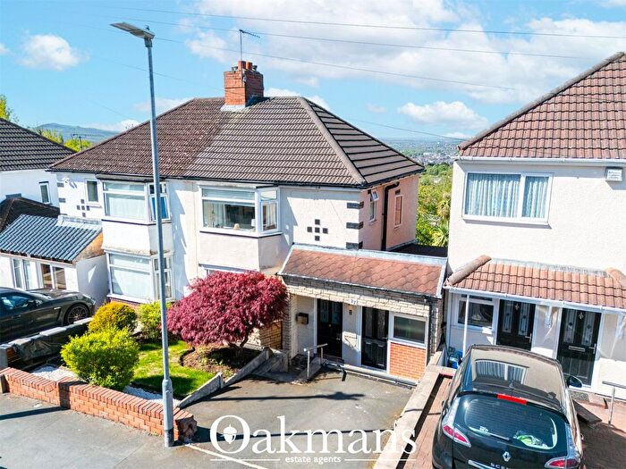 3 Bedroom Semi-Detached House For Sale In Highmoor Road, Rowley Regis, West Midlands, B65