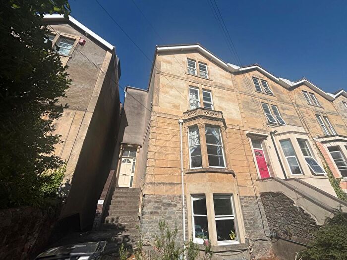 1 Bedroom Apartment To Rent In Eastfield Road, Cotham, Bristol, BS6