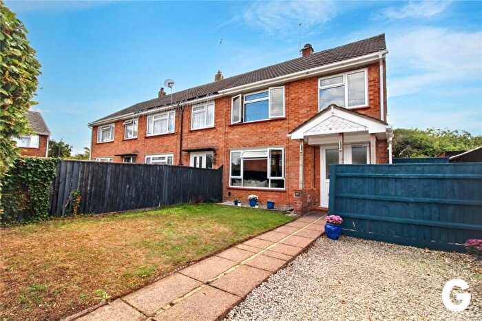 3 Bedroom End Of Terrace House For Sale In Spittlefields, Ringwood, Hampshire, BH24