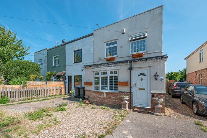 3 Bedroom End Of Terrace House For Sale In Bigbury Road, Chartham Hatch, CT4
