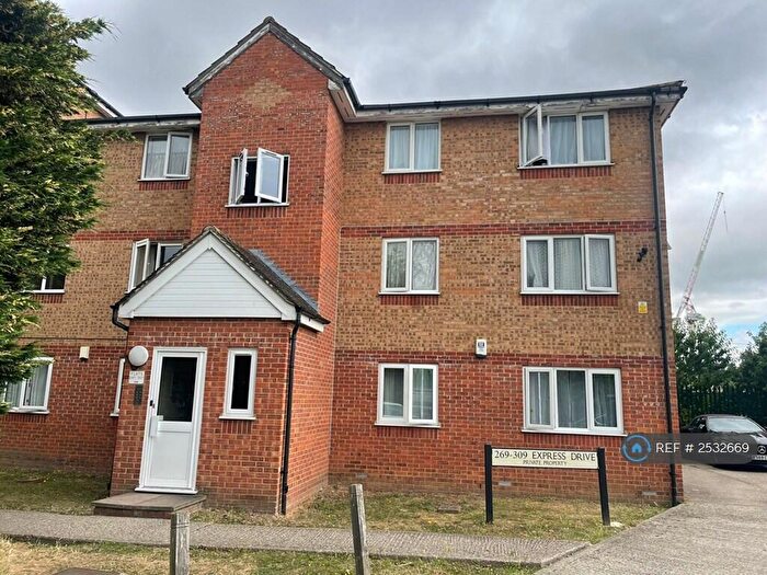 1 Bedroom Flat To Rent In Express Drive, Ilford, IG3