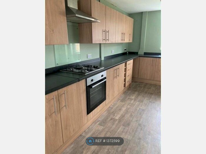 3 Bedroom End Of Terrace House To Rent In Nevinson Avenue, South Shields, NE34