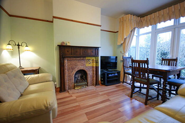 4 Bedroom Terraced House To Rent In Bournbrook Road, Selly Oak, Birmingham, B29