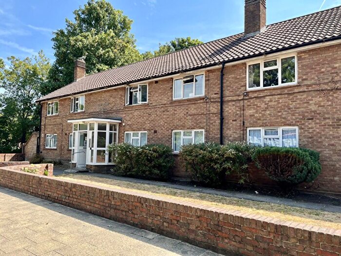 1 Bedroom Flat For Sale In Hilliers Lane, Beddington, CR0