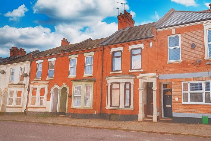 2 Bedroom Terraced House To Rent In Allen Road, Northampton, NN1