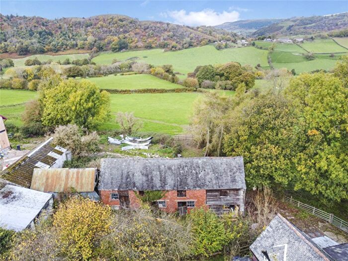 3 Bedroom Property For Sale In Llanfyllin, Powys, SY22
