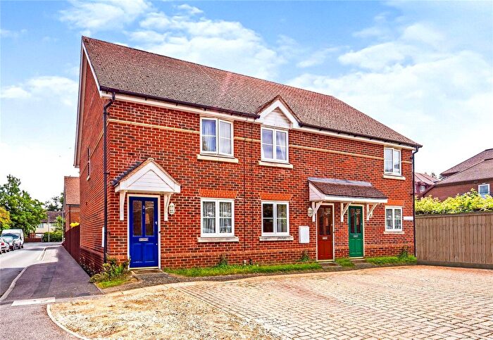 2 Bedroom End Terrace House To Rent In Hawley Mews, Reading, Berkshire, RG30