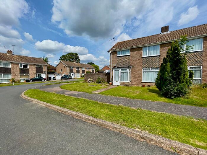 3 Bedroom Semi-Detached House To Rent In Ockley Way, Hassocks, BN6