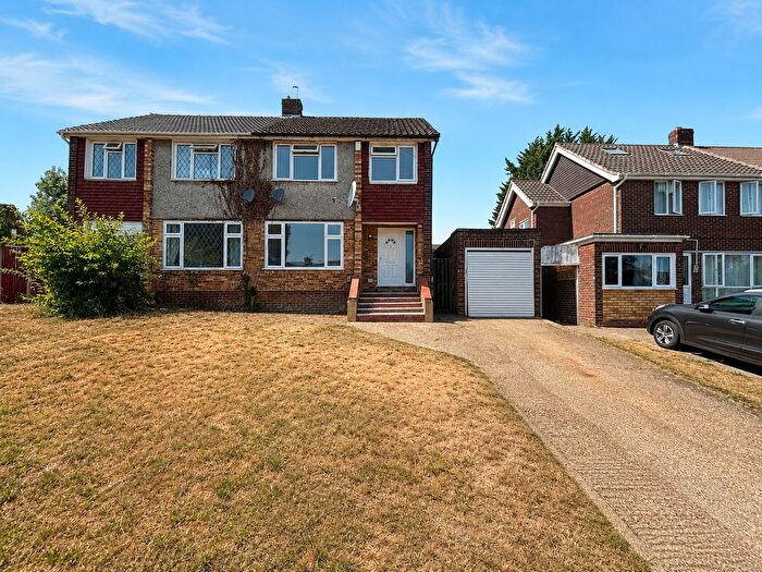 3 Bedroom Semi-detached House To Rent In Deeds Grove, High Wycombe, HP12