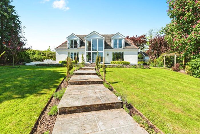 4 Bedroom Detached House For Sale In Wallace Lane, Preston, PR3