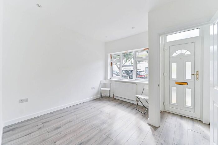 3 Bedroom Property To Rent In Cranmer Road, Croydon, CR0