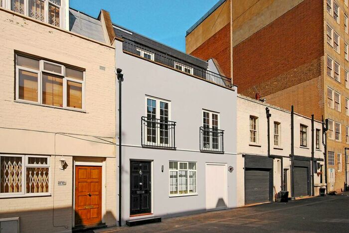 3 Bedroom House To Rent In Huntsworth Mews, Marylebone, London, NW1