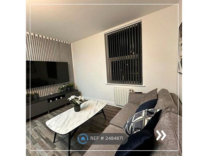 2 Bedroom Flat To Rent In Marsh Vale, Leeds, LS6