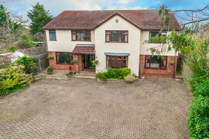 5 Bedroom Detached House For Sale In Epping Road, Roydon, Essex, CM19