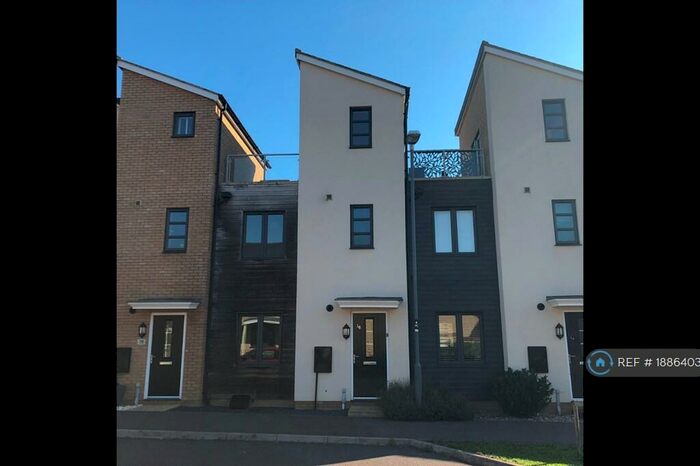 2 Bedroom Terraced House To Rent In Portland Court, Oakridge Park, Milton Keynes, MK14