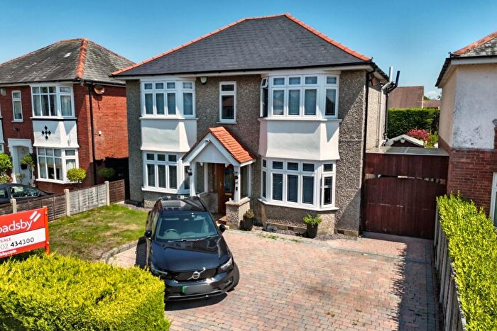 4 Bedroom Detached House For Sale In Boscombe East, BH7