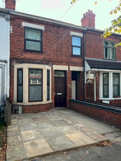 3 Bedroom Terraced House To Rent In Dogsthorpe Road, Peterborough, PE1