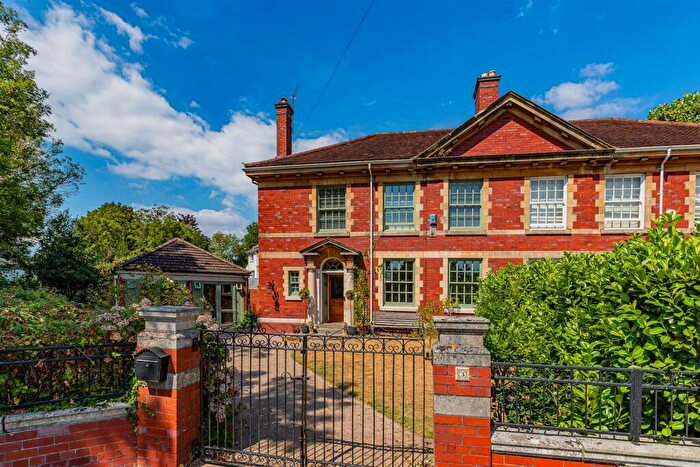 5 Bedroom Semi Detached House For Sale In The Retreat, Penylan, Cardiff, CF23