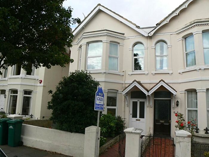2 Bedroom Flat To Rent In St Leonards Road, Hove, East Sussex, BN3
