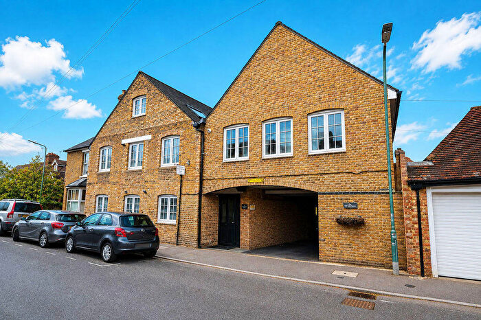 1 Bedroom Apartment For Sale In The Street, Bearsted, ME14