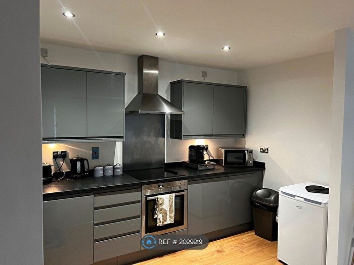 2 Bedroom Flat To Rent In Anchor Street, Ipswich, IP3