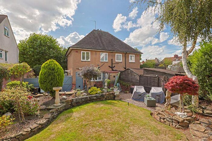 2 Bedroom Semi-Detached House For Sale In Rhodes Avenue, Newbold, Chesterfield, S41