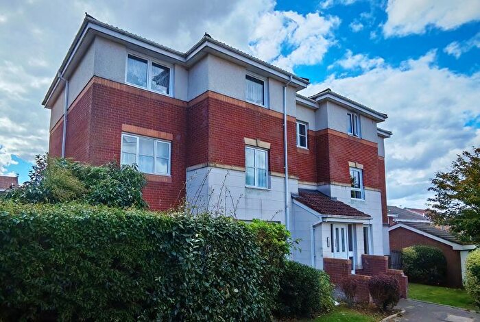 2 Bedroom Flat To Rent In Gilmerton Dykes Road, Edinburgh, EH17