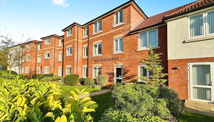 2 Bedroom Property For Sale In Staple Hill Road, Bristol, BS16